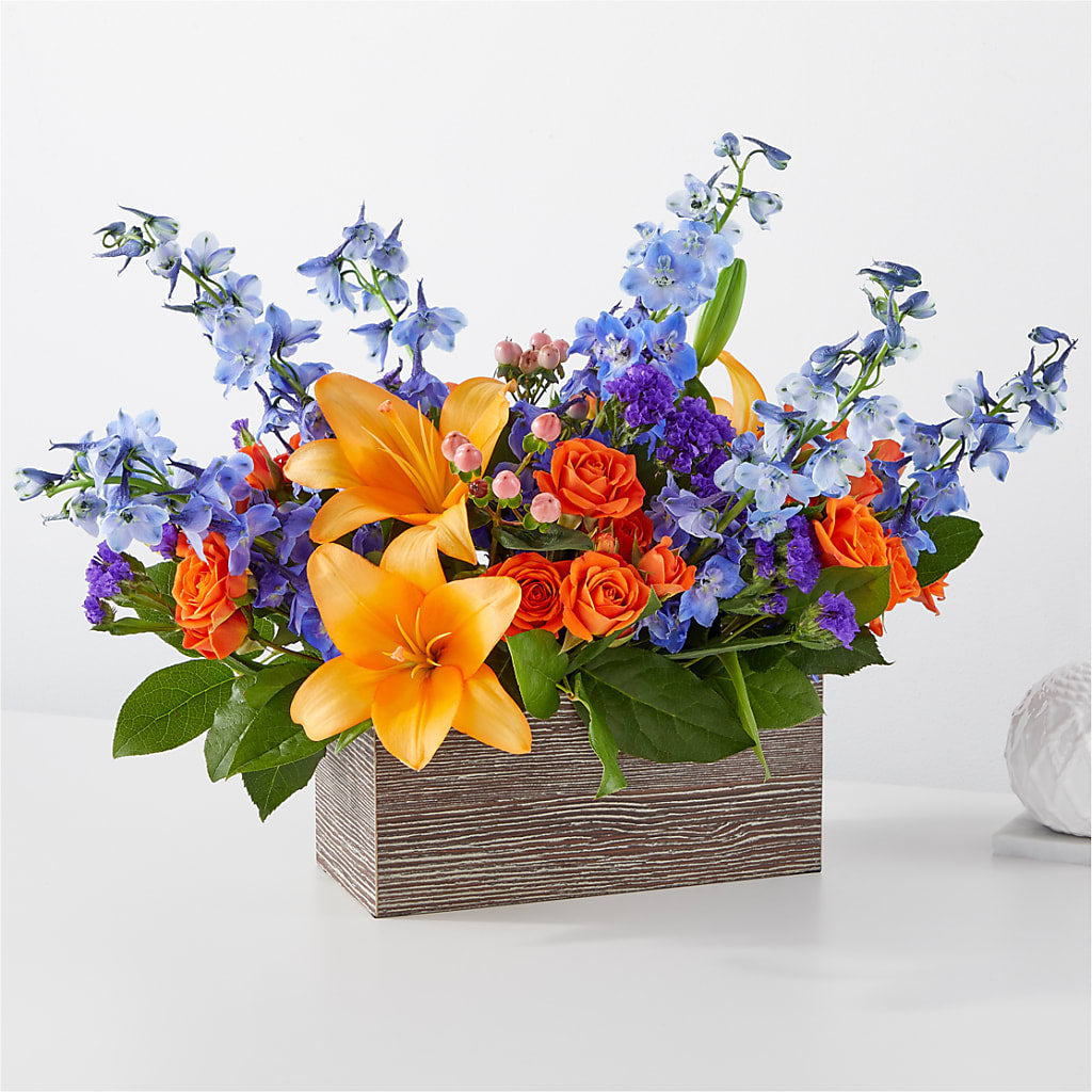 Radiant Citrus Box Bouquet – BLOSSOMS & BOWS FLORIST & GIFTS, Springfield KY