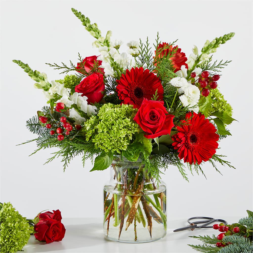 Merry Moment Bouquet – A Florist Original – BLOSSOMS & BOWS FLORIST & GIFTS, Springfield KY