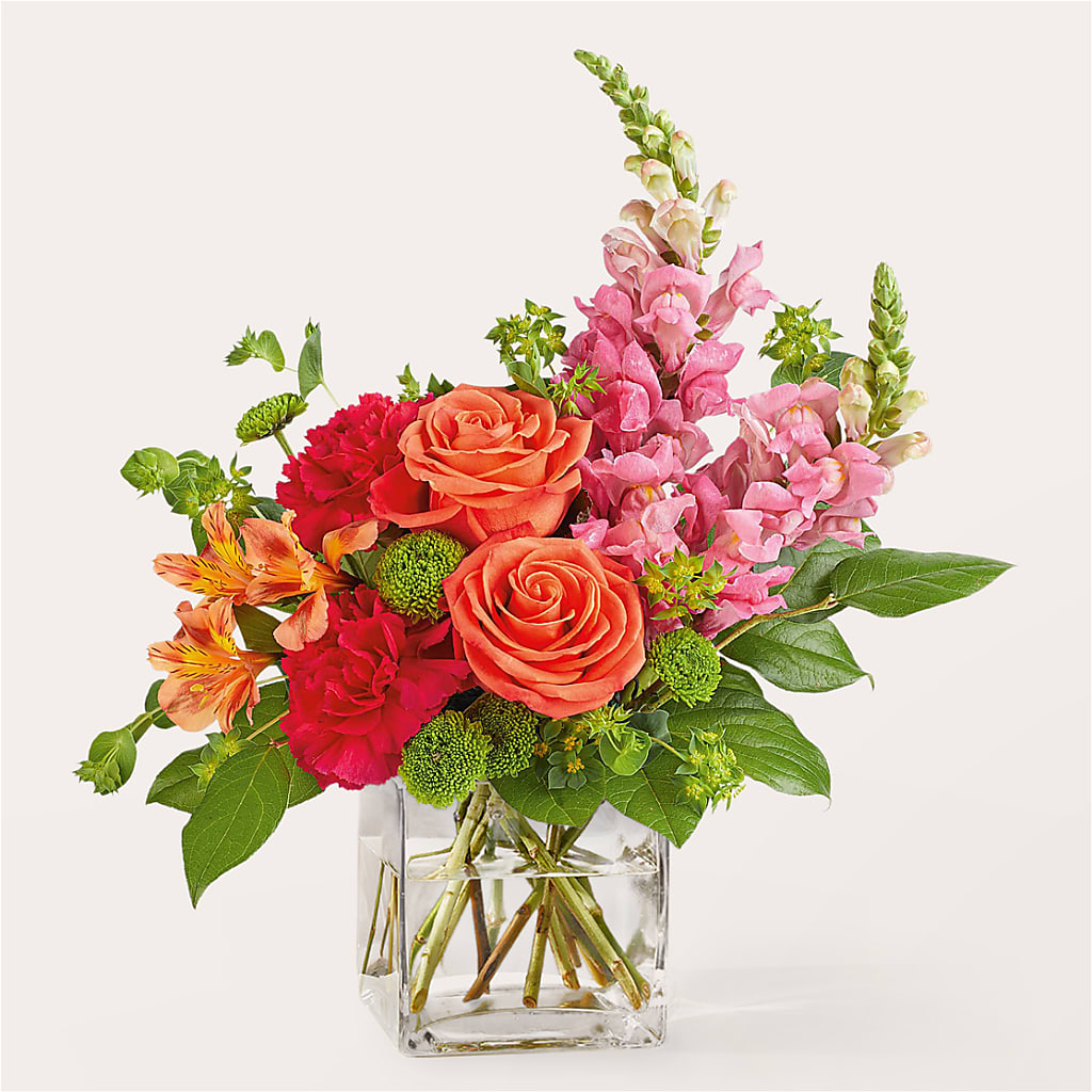 Cosmopolitan Bouquet – BLOSSOMS & BOWS FLORIST & GIFTS, Springfield KY