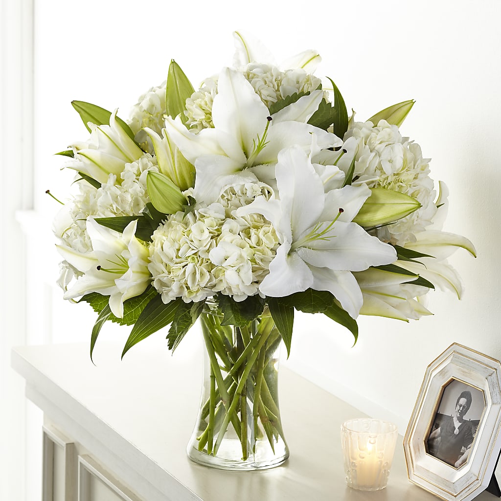 Compassionate Lily Bouquet – BLOSSOMS & BOWS FLORIST & GIFTS, Springfield KY