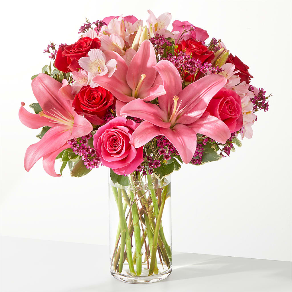 Lucky in Love Bouquet – BLOSSOMS & BOWS FLORIST & GIFTS, Springfield KY