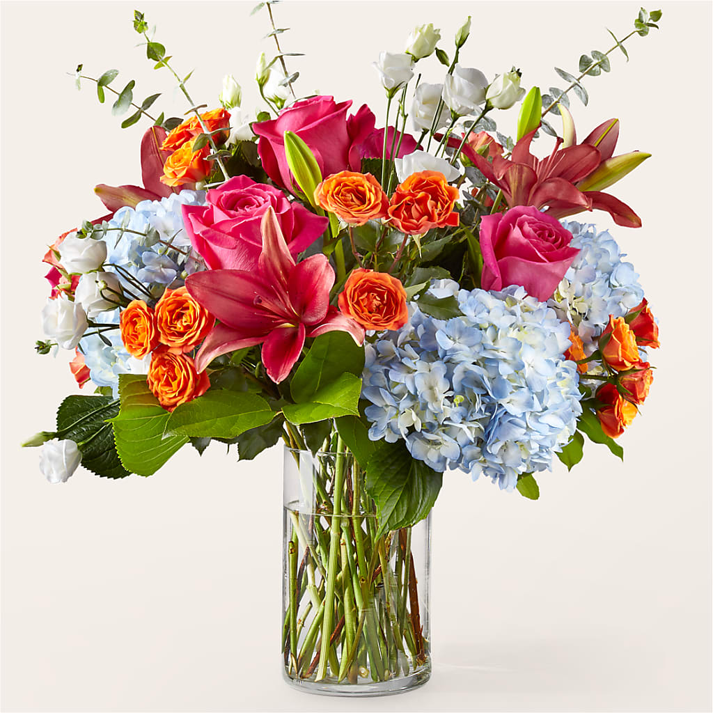 Awestruck Luxury Bouquet – BLOSSOMS & BOWS FLORIST & GIFTS, Springfield KY
