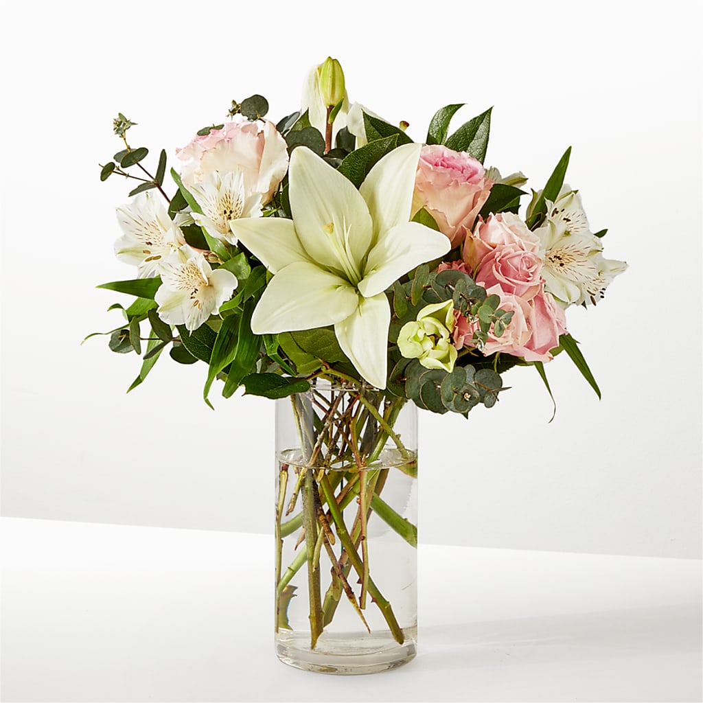 Ballet Slippers Bouquet – BLOSSOMS & BOWS FLORIST & GIFTS, Springfield KY