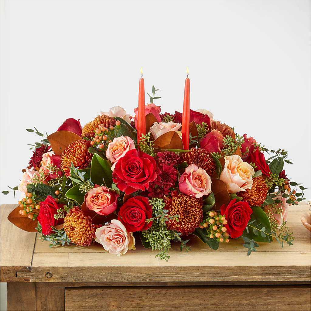 Gather Near Centerpiece – BLOSSOMS & BOWS FLORIST & GIFTS, Springfield KY