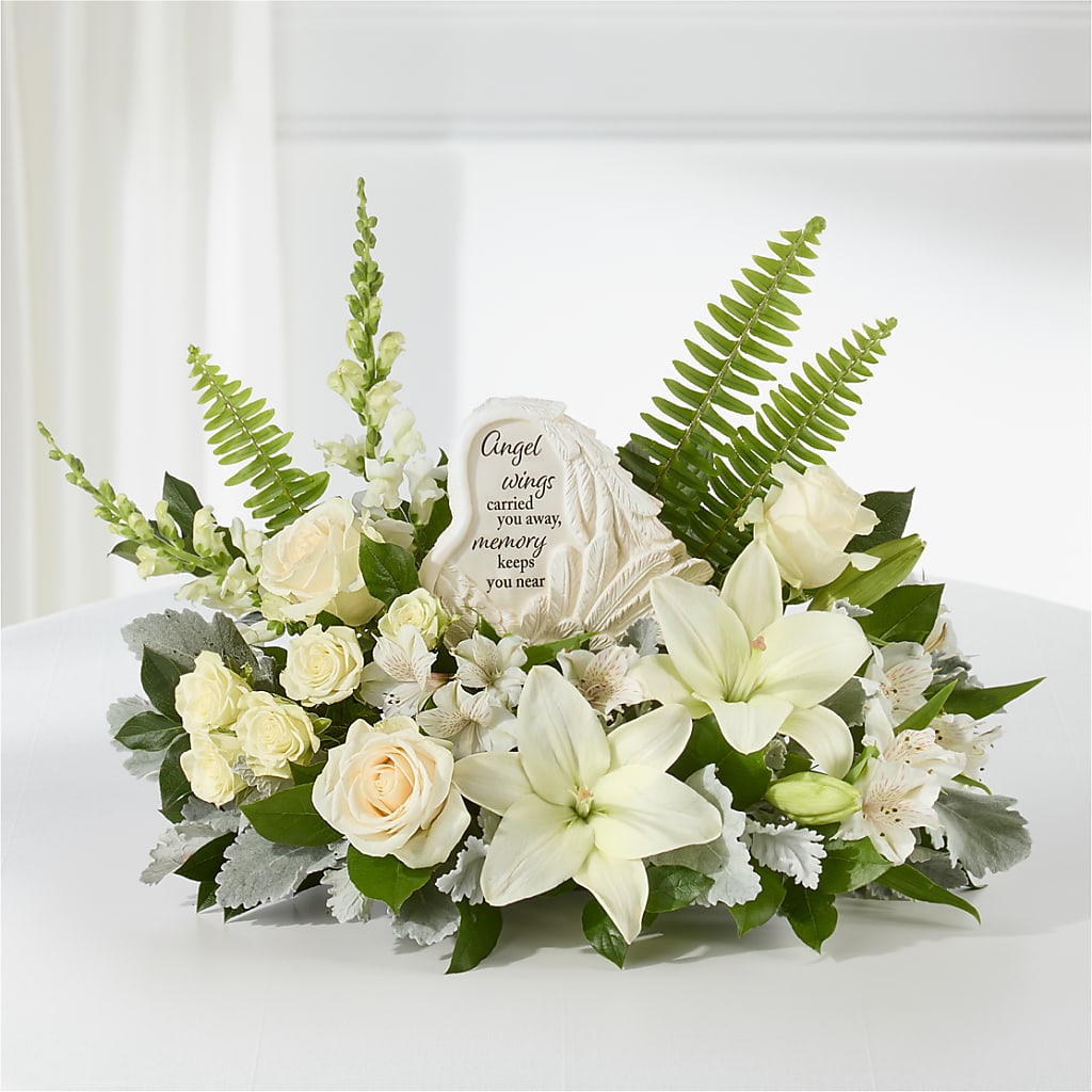 Holding You Close Arrangement – BLOSSOMS & BOWS FLORIST & GIFTS, Springfield KY