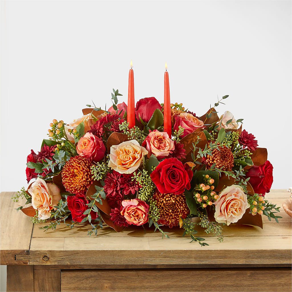 Gather Near Centerpiece – BLOSSOMS & BOWS FLORIST & GIFTS, Springfield KY